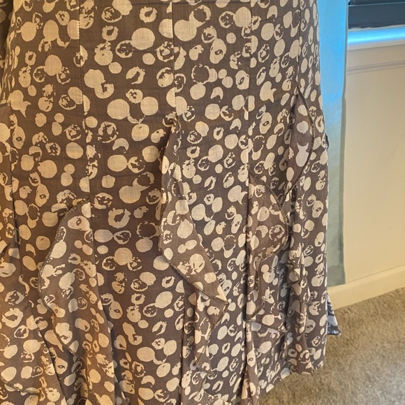 Ready for a fiesta with the ruffles on this skirt!  Get ready to dance 🕺🏽! - Picture 3 of 10